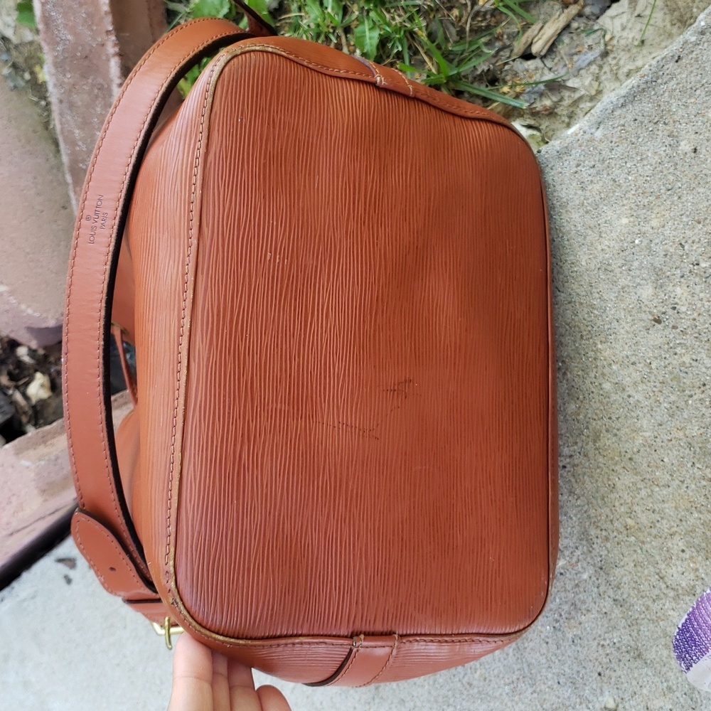 Vintage Louis Vuitton Petit Noe Epi Leather Bucket Bag Luxury Classic 90s - Picture 4 of 17